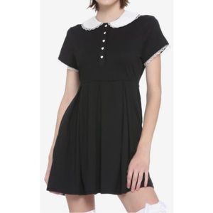 Lace Collared Dress with Heart Buttons